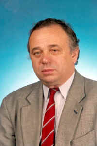 Prof. zw. dr hab. in. arch. ANDRZEJ KADUCZKA