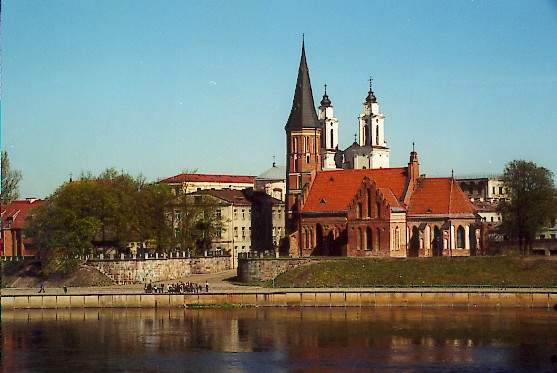 Fot. Panorama starego miasta w Kownie Fot. J. Czubiski
