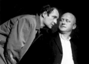 Marek Kalita i Edward Żentara w spektaklu „Raskolnikow” według „Zbrodni i kary” Fiodora Dostojewskiego. Fot.: Ze zbiorów Teatru Zależnego