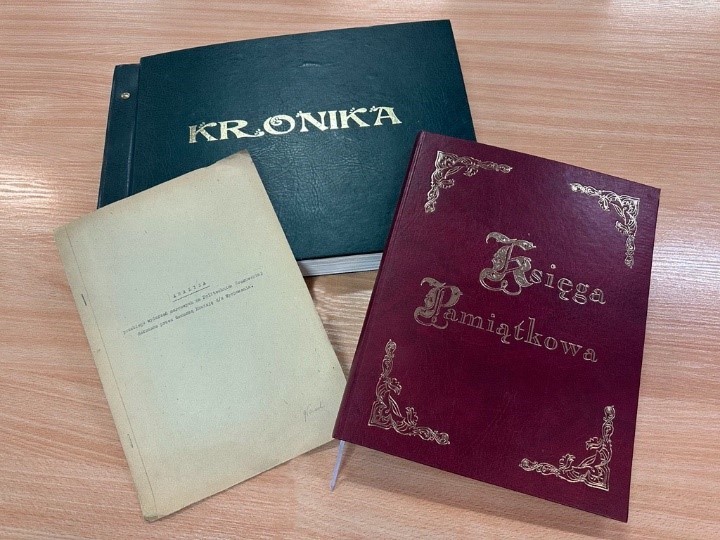 Publikacje jubileuszowe. Fot.: Karolina Baran