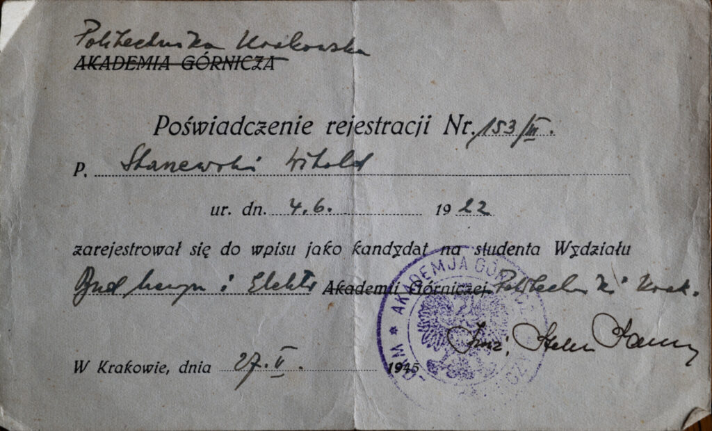 Poświadczenie rejestracji Witolda Starzewskiego na studia na Wydziałach Politechnicznych AG z maja 1945 r. Witold Starzewski był 153. studentem zarejestrowanym na Wydziały Politechniczne AG Fot.: Ze zbiorów Witolda Starzewskiego