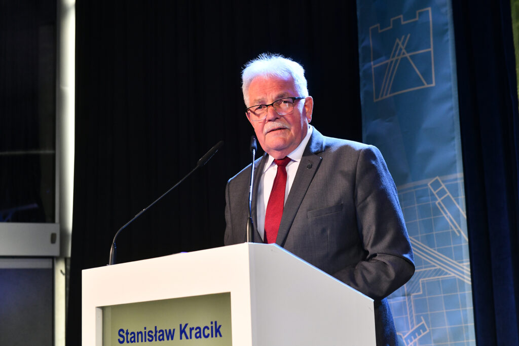 Inauguracja roku akademickiego 2025/2026 Politechniki Krakowskiej: przemawia wiceprezydent Krakowa Stanisław Kracik
Fot.: Jan Zych