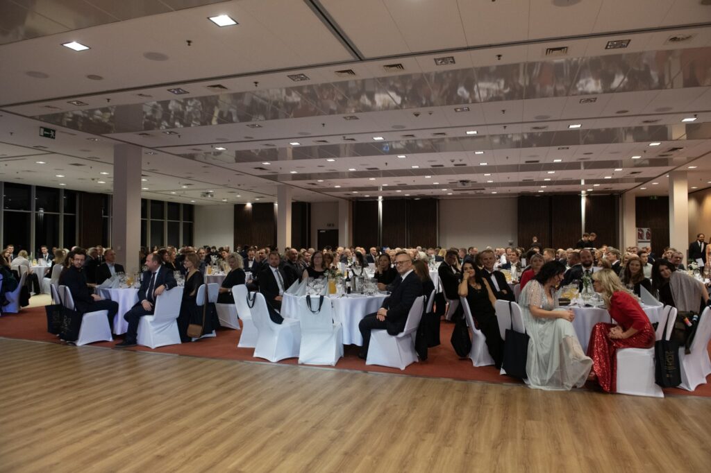 Pełna sala w czasie jubileuszowej gali WIEiK Fot.: Jan Zych